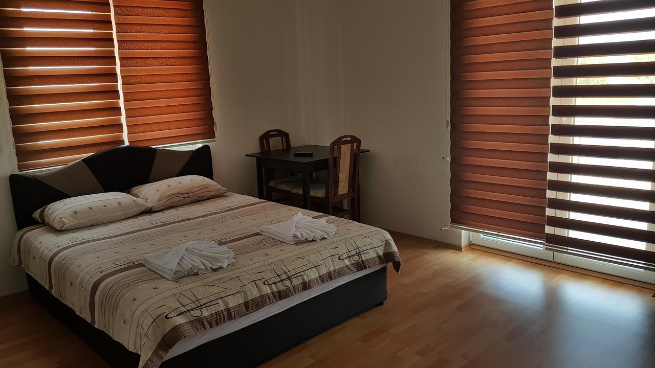 סטרוגה Sunrise Hotel & Camping מראה חיצוני תמונה