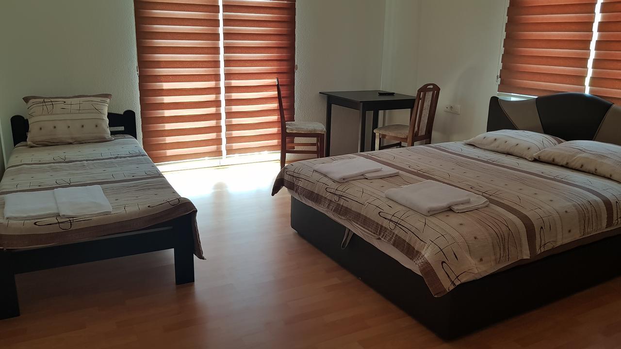 סטרוגה Sunrise Hotel & Camping מראה חיצוני תמונה