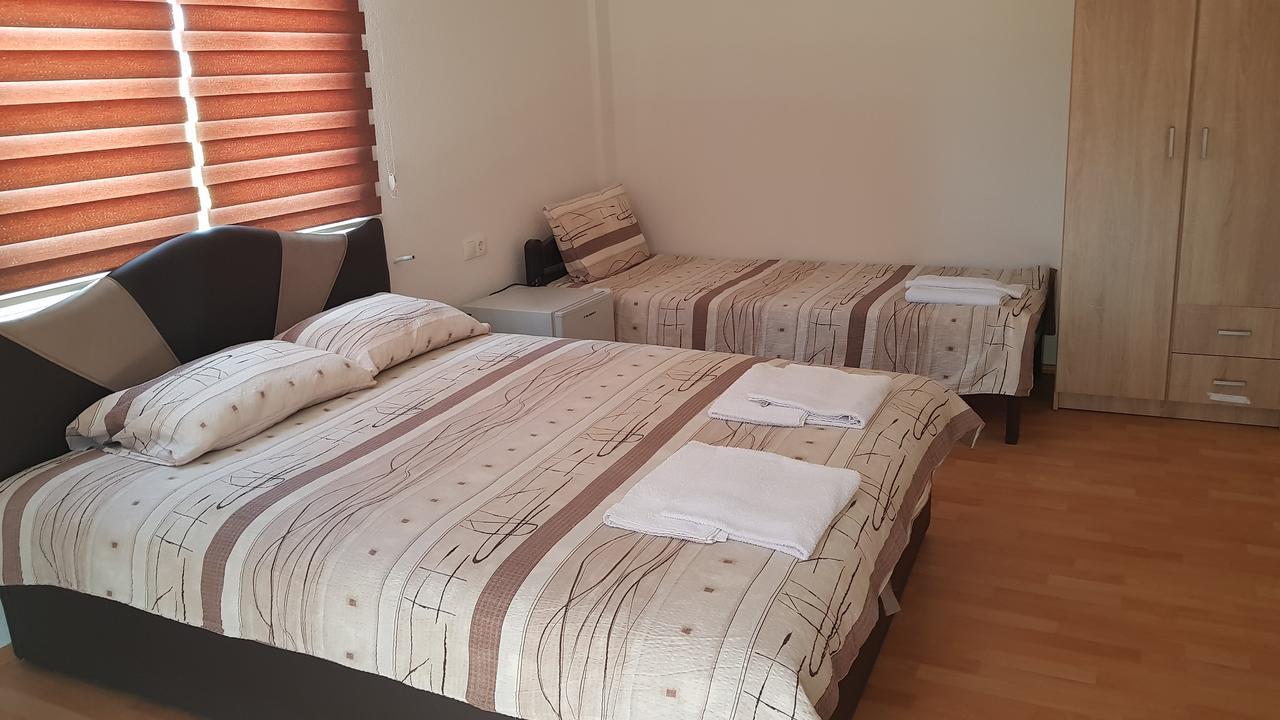 סטרוגה Sunrise Hotel & Camping מראה חיצוני תמונה