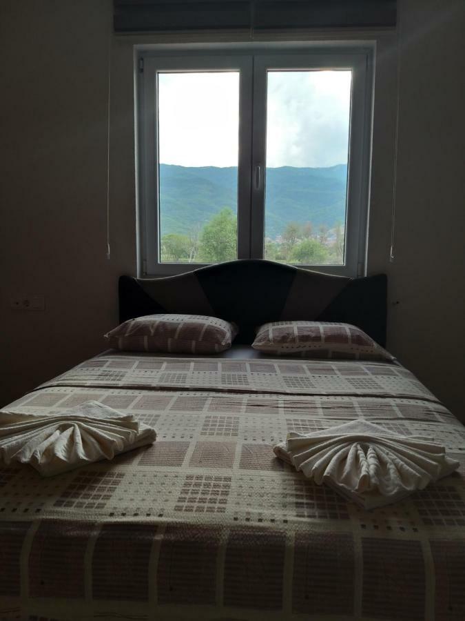 סטרוגה Sunrise Hotel & Camping מראה חיצוני תמונה